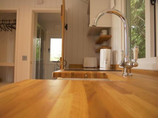 Wolstonbury Getaway Villa Hassocks Bagian luar foto